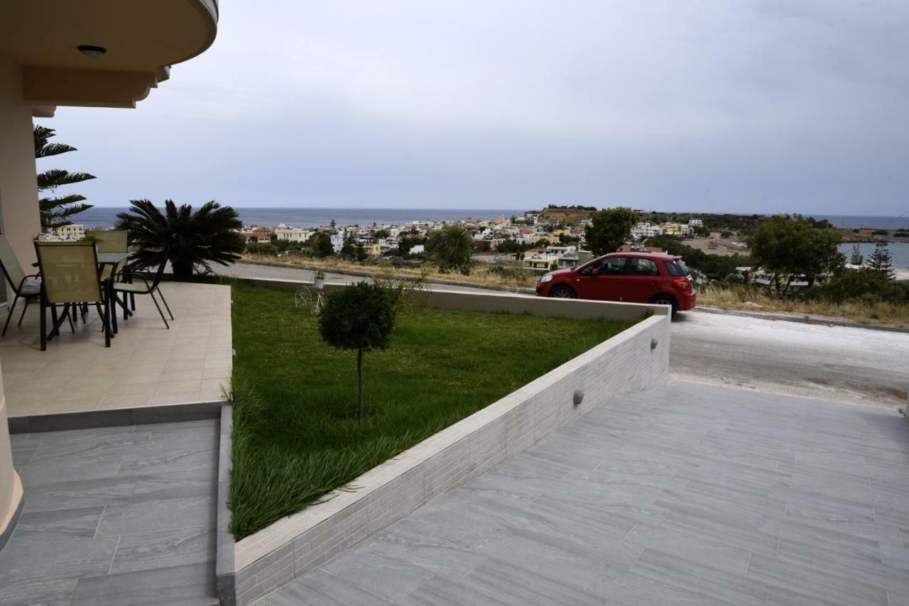 Aristea *